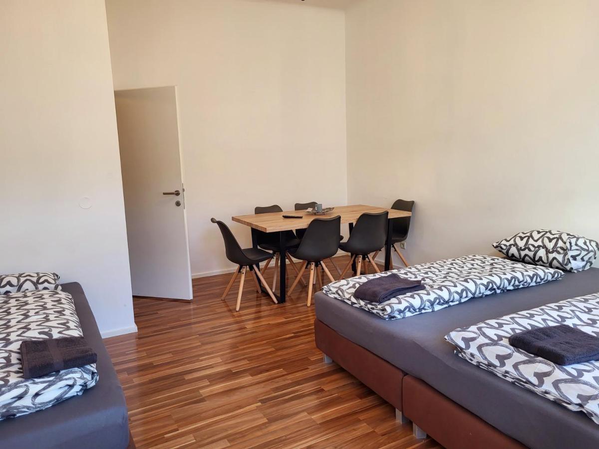 Schweglerstrasse - Near Stadthalle Appartement *